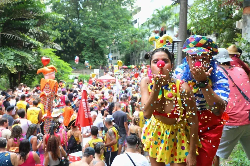 Planejamento de folga e viagens para o feriado prolongado de Carnaval em 2026