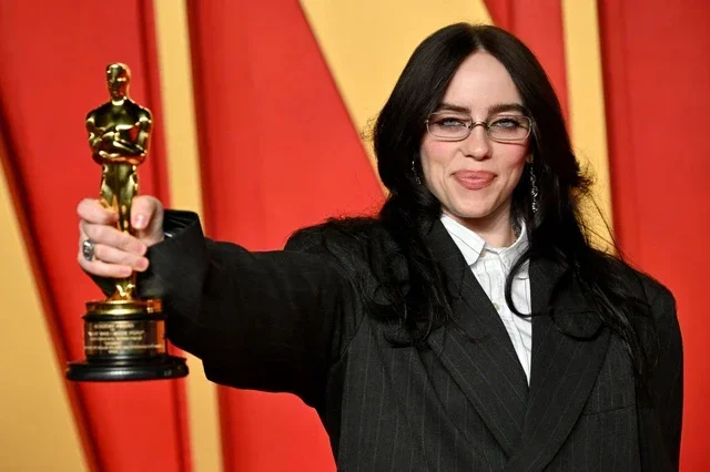 James Cameron Dirigirá o Próximo Filme Concerto de Billie Eilish